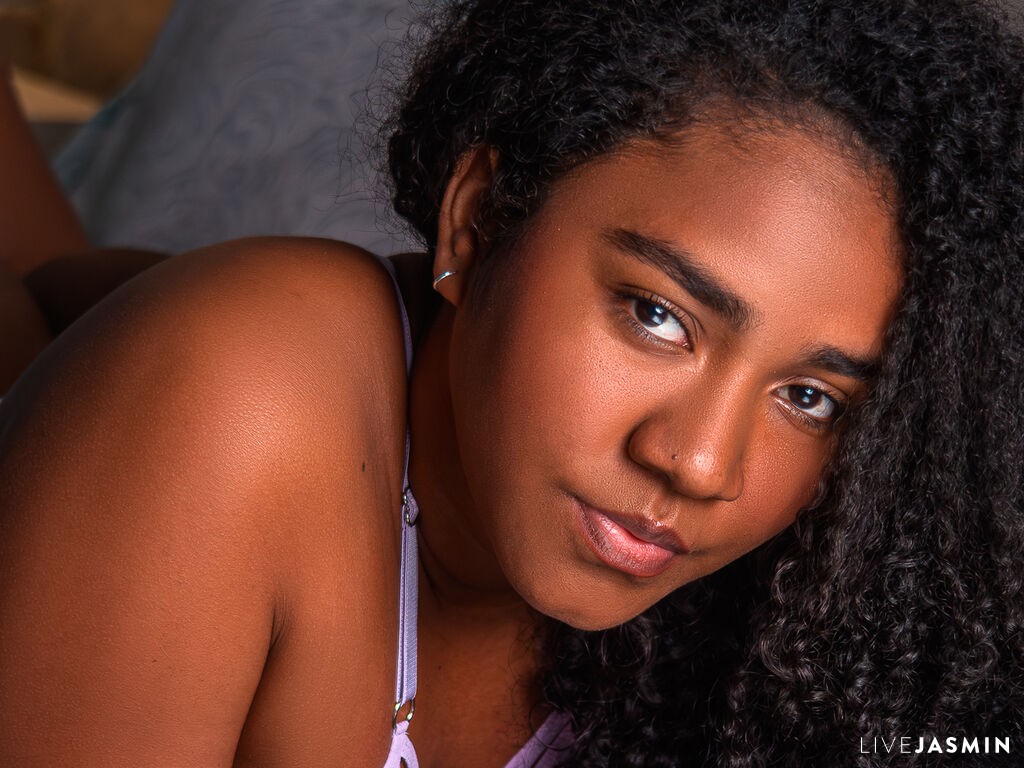 AmaraRuiiz Nude