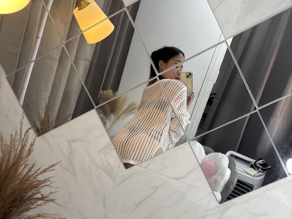ArmariahBrith Nude