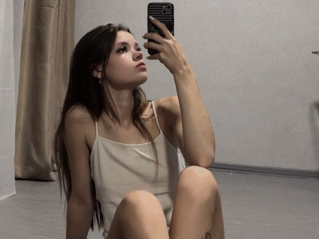 CaterinaReliford Nude