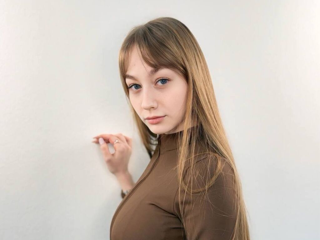 Unlimited Sex Cam EvelyneKoutras - Hardcore Porn