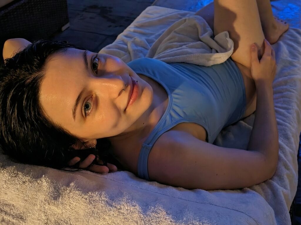 GennieMowery Nude