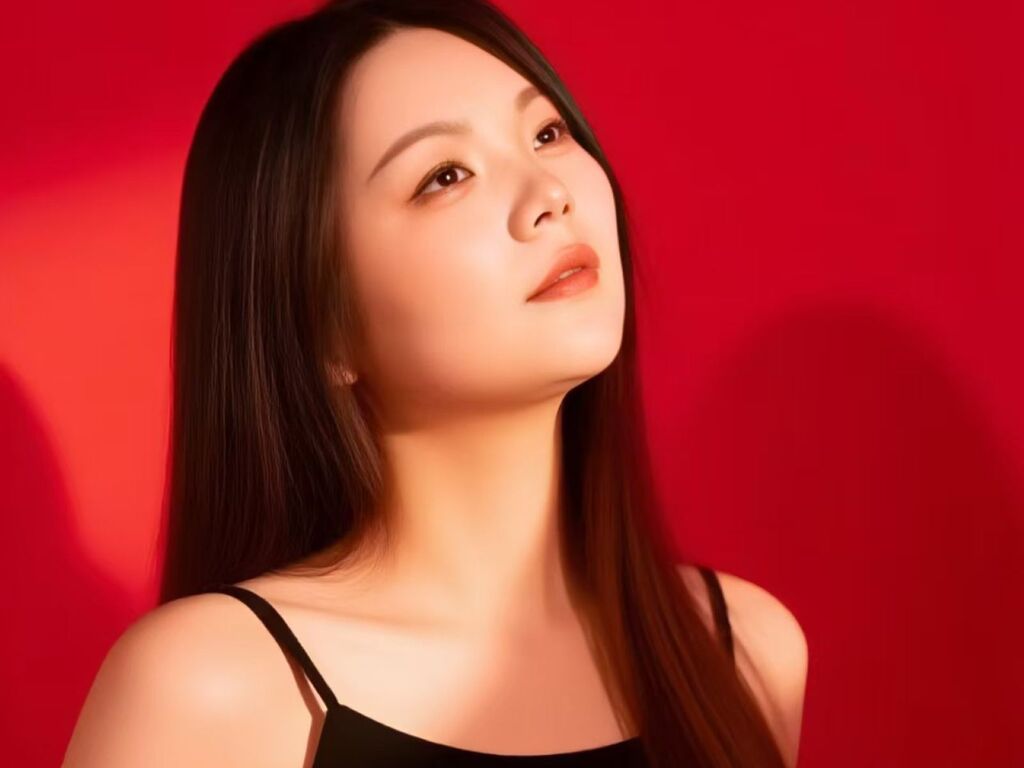 GuanshiSun Nude
