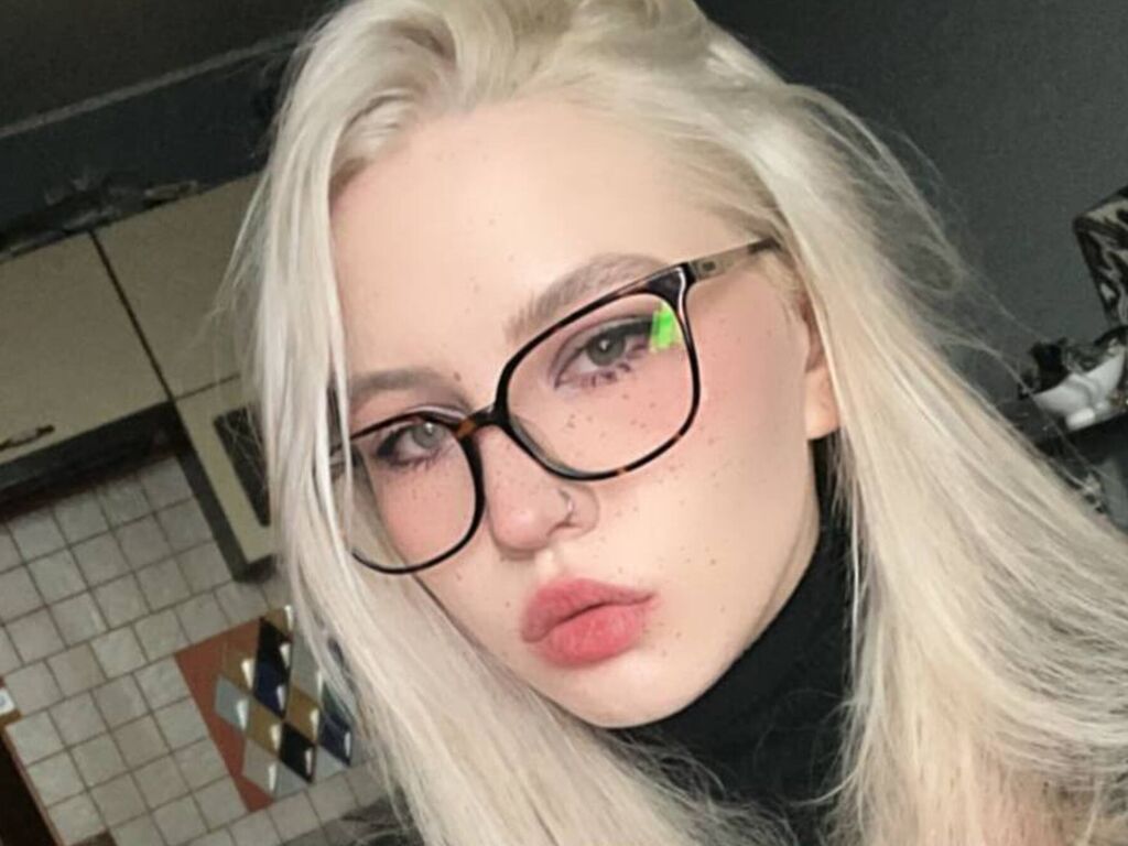 HettieReagen Nude