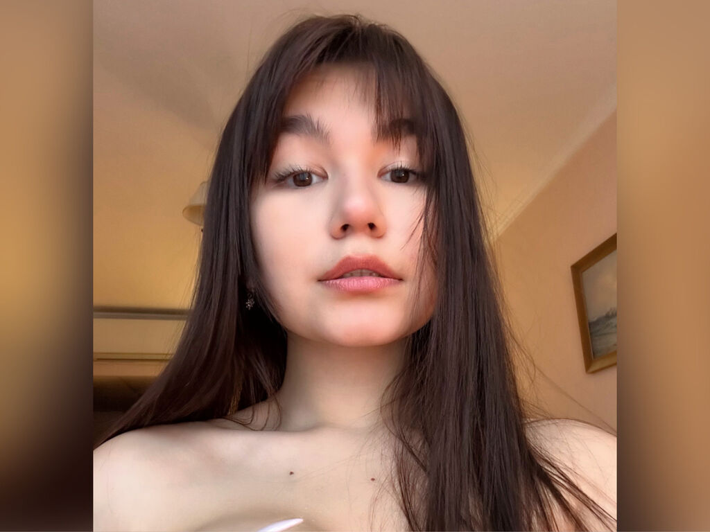JuliaCutee Nude