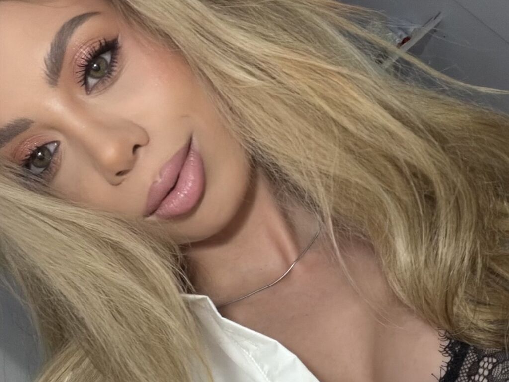KaylaBens Nude