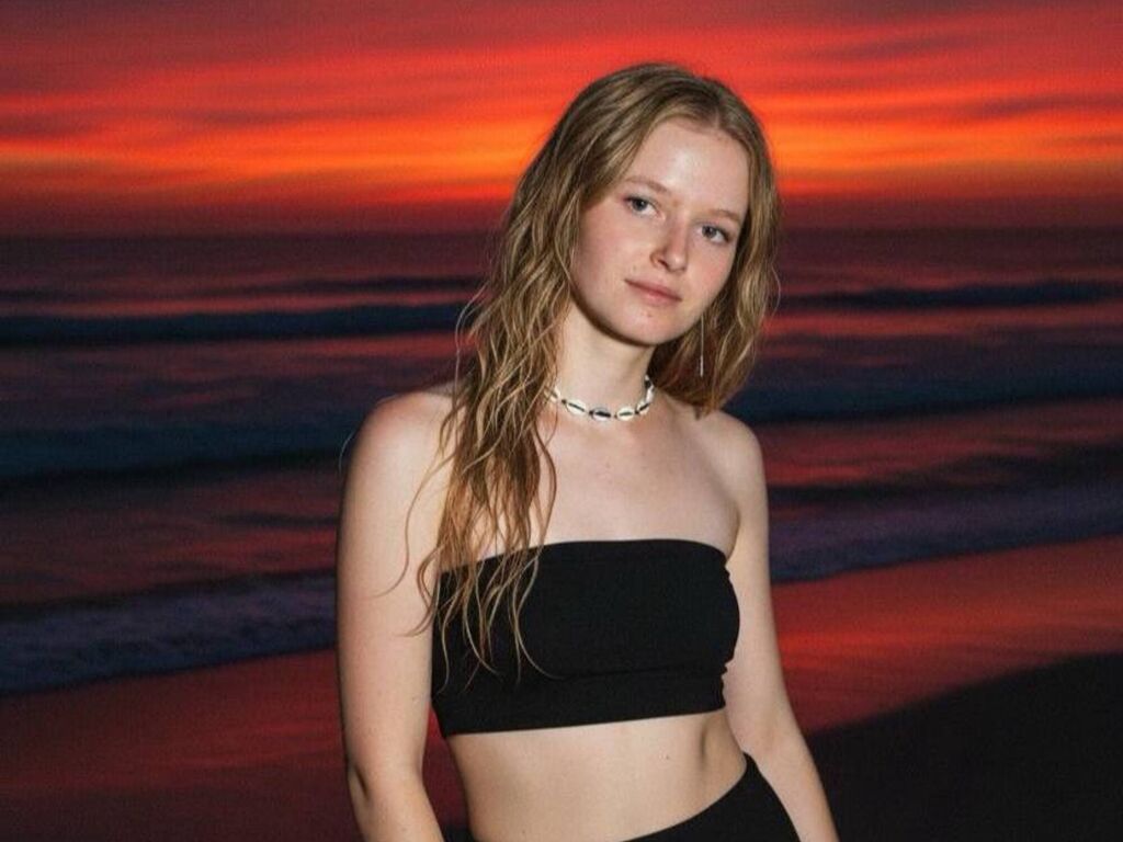 KeilaSmiekowski Nude