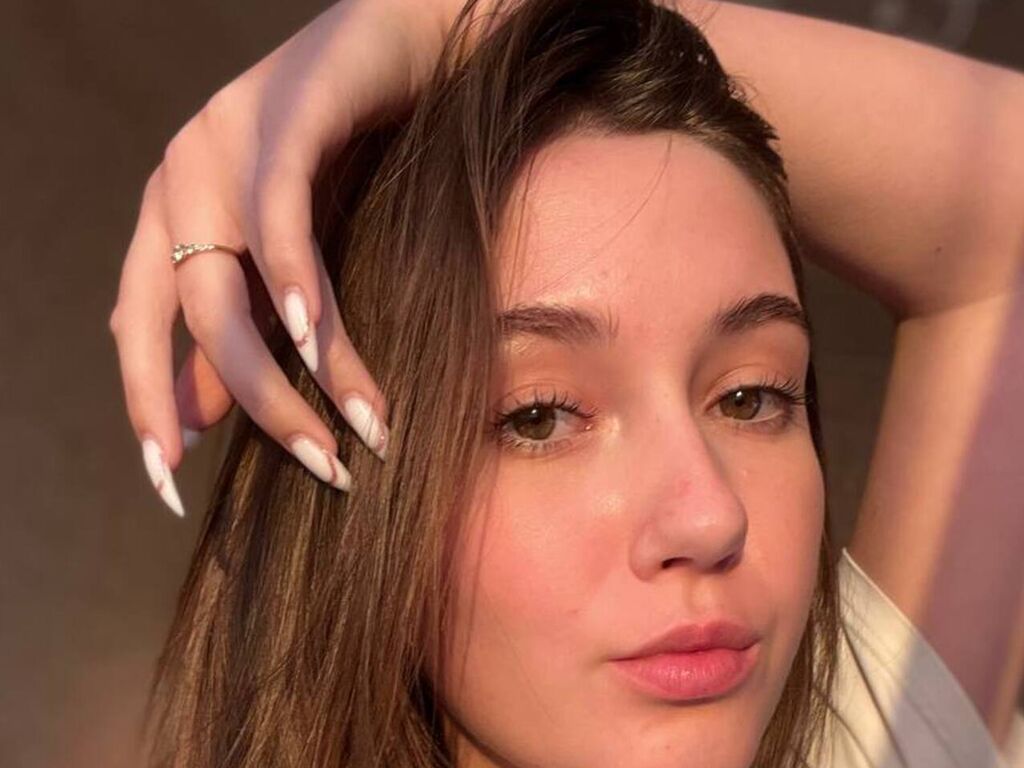 KieshaBurgie Nude