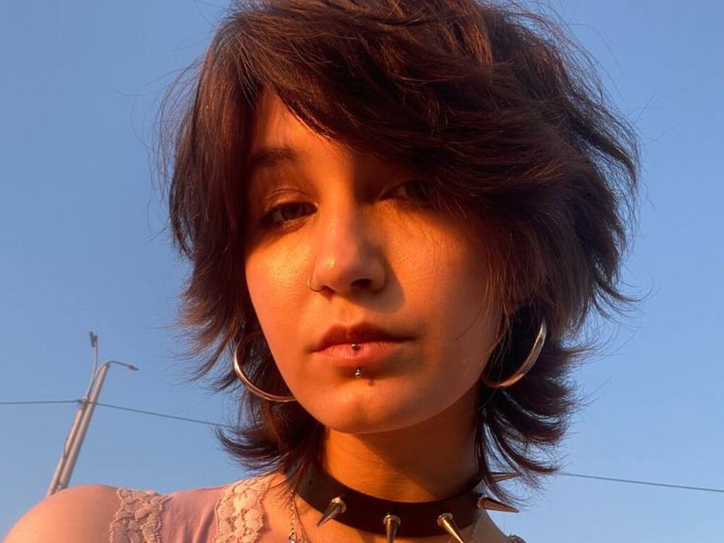 LatoshaZayicek Nude
