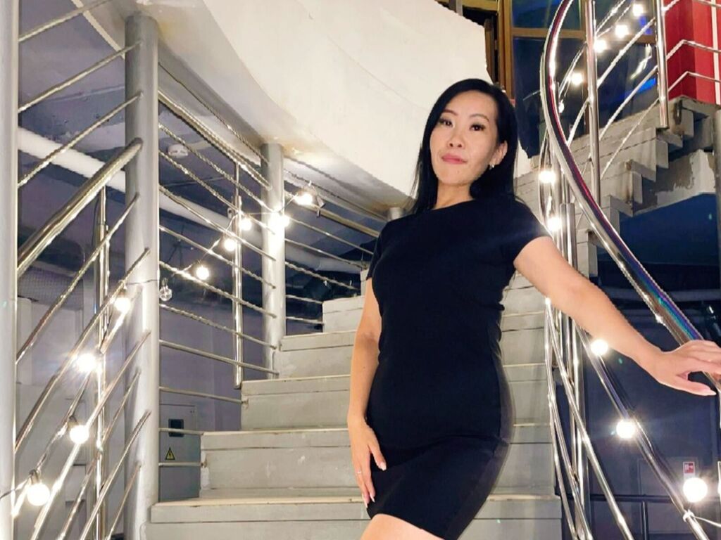 LiaPak Nude