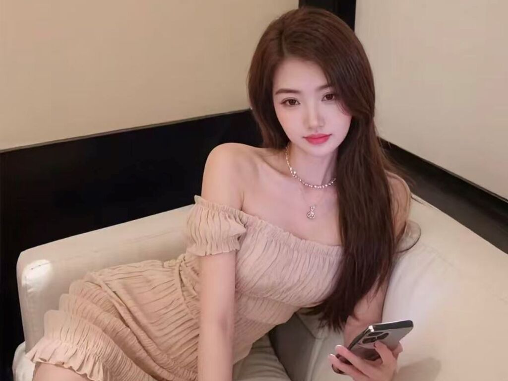 Lilianai Nude
