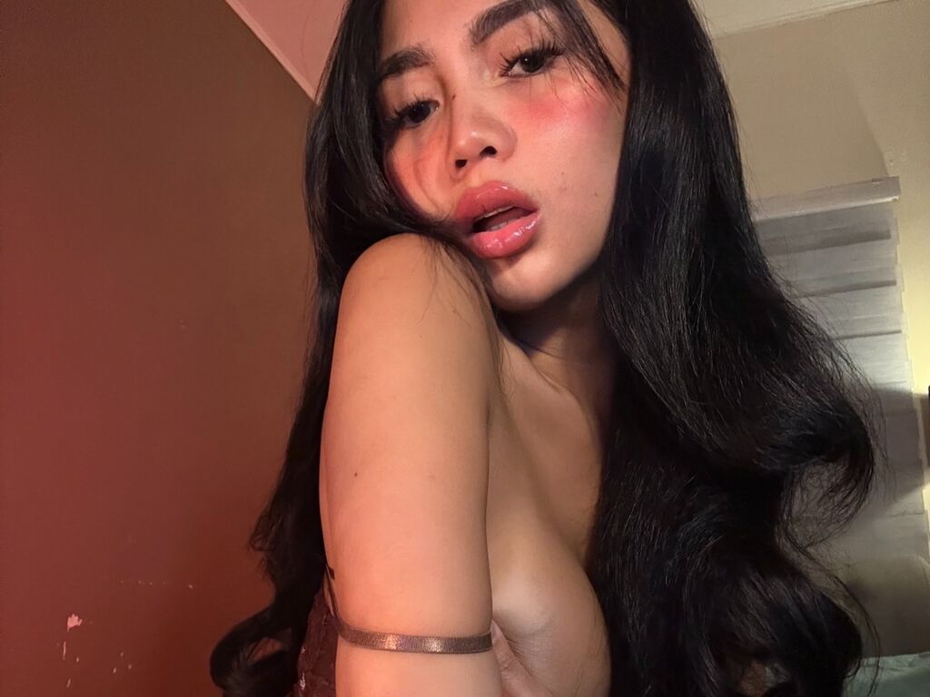 MariaEllamae Nude