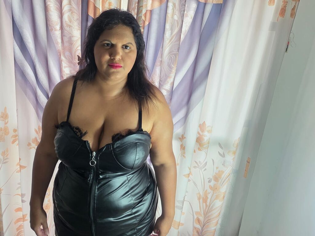 MarinaCole Nude