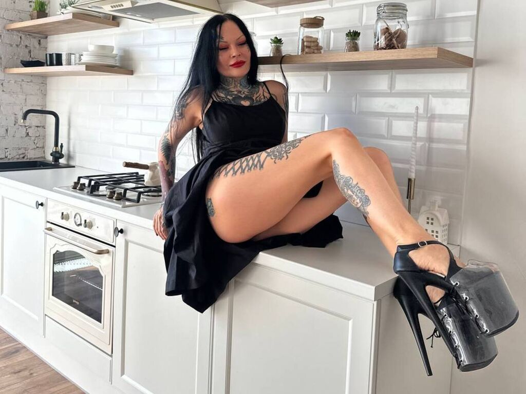 Unlimited Sex Cam MeganBlackmoon - Hardcore Porn