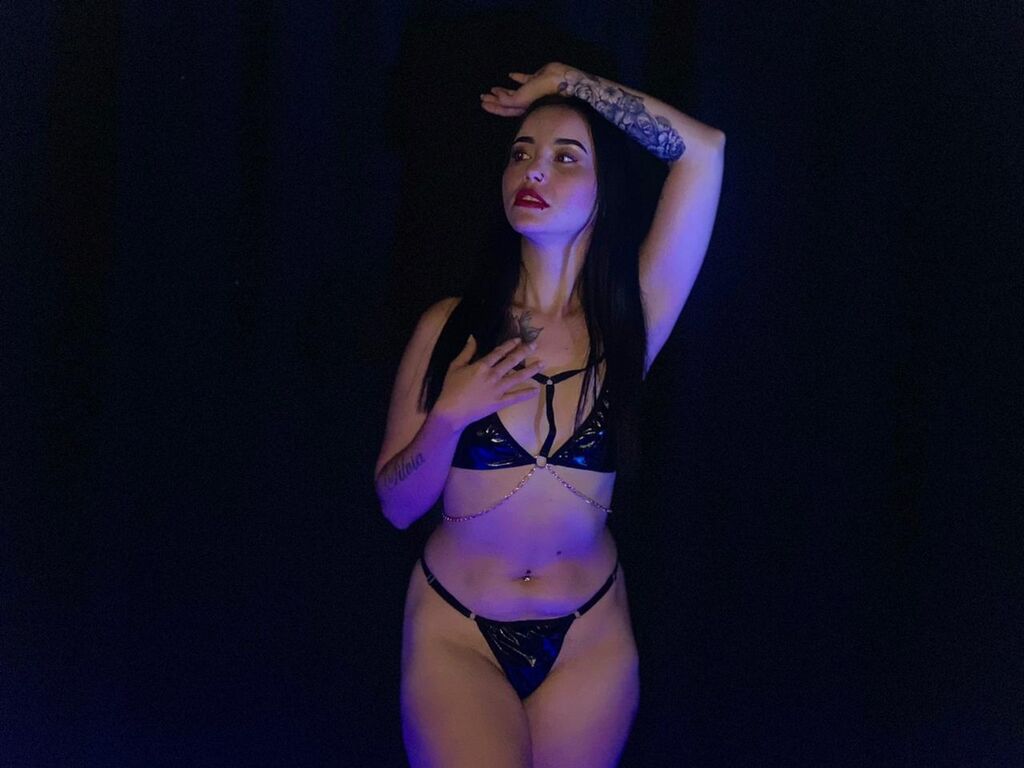 MeganLacey Nude