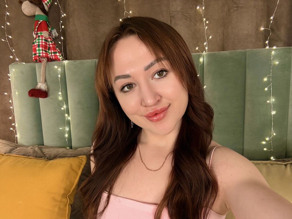 MiaElles Nude