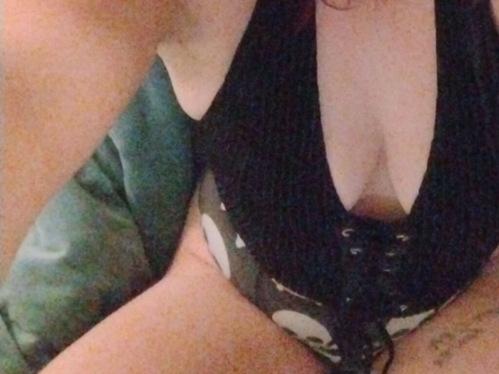 Live Sex Cam MollyDevine - Auburn Porn