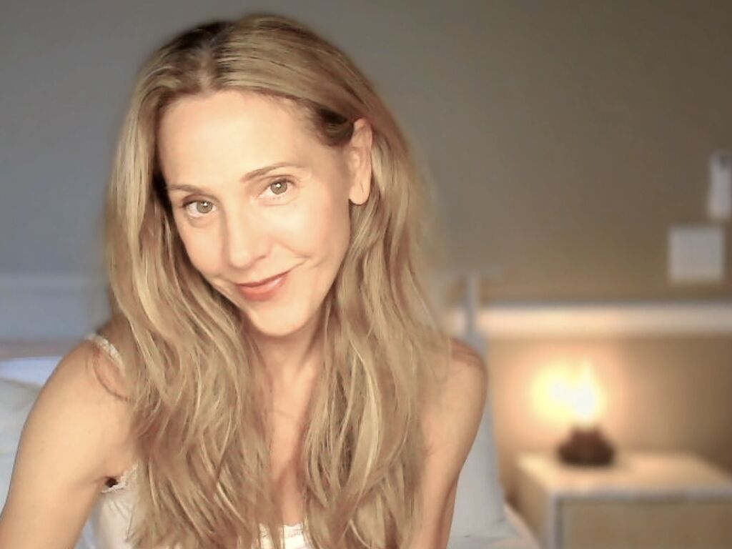 Live Sex Cam OpheliaHardin - 49 Year Old Porn