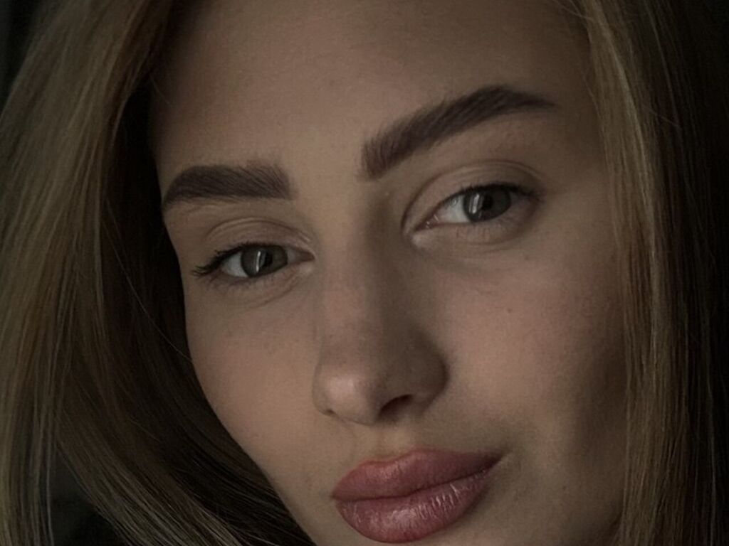RitaFlux Nude
