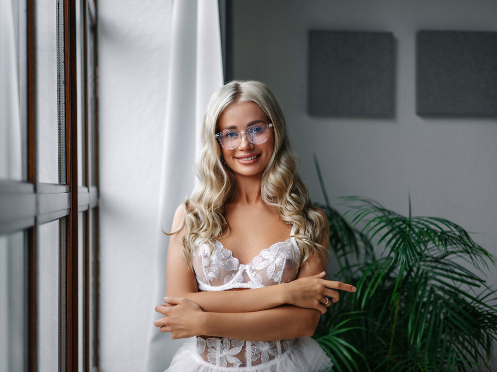 StephanieMoore Nude