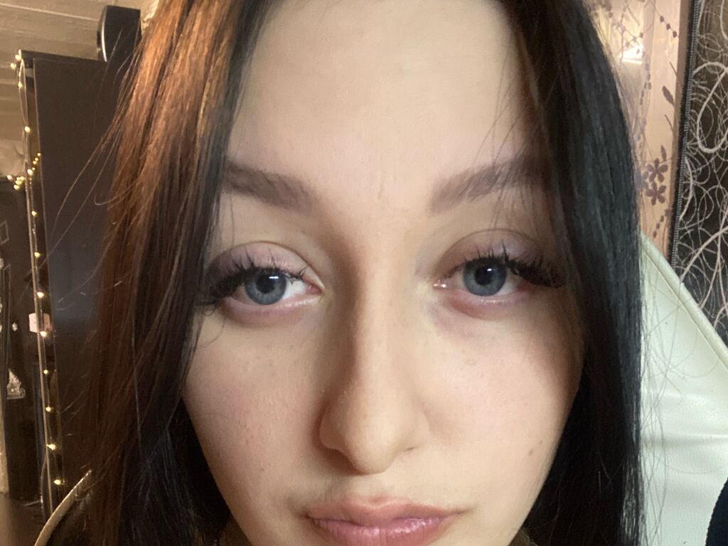 TieshaLitsey Nude