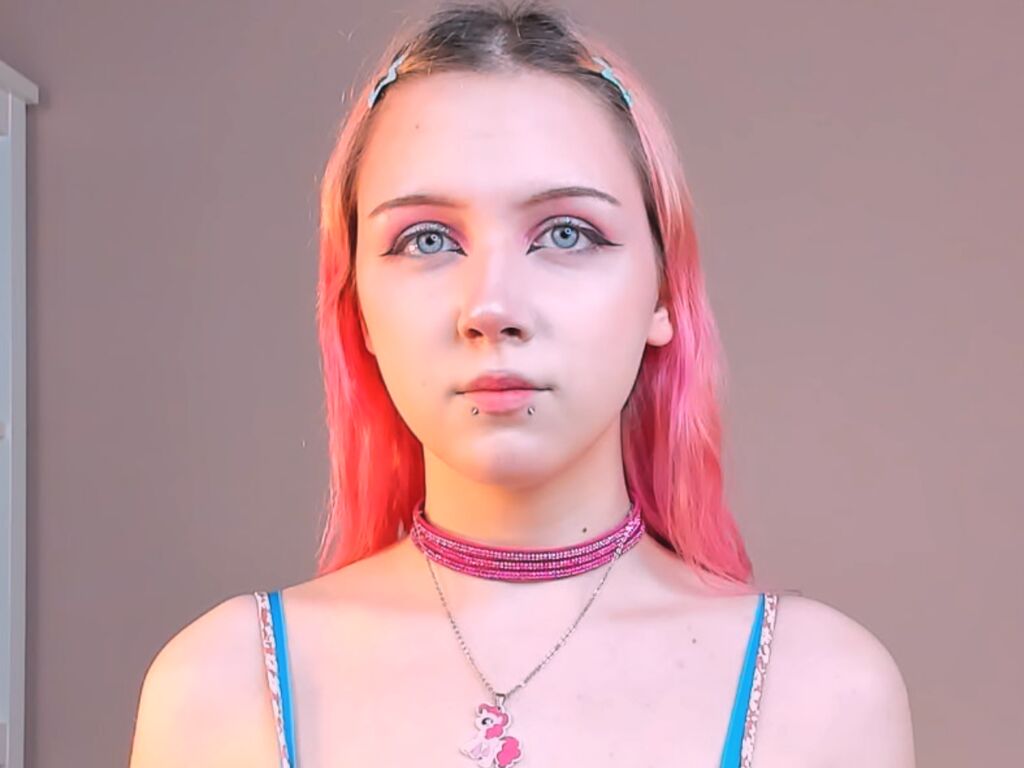 TressaSkogstad Nude