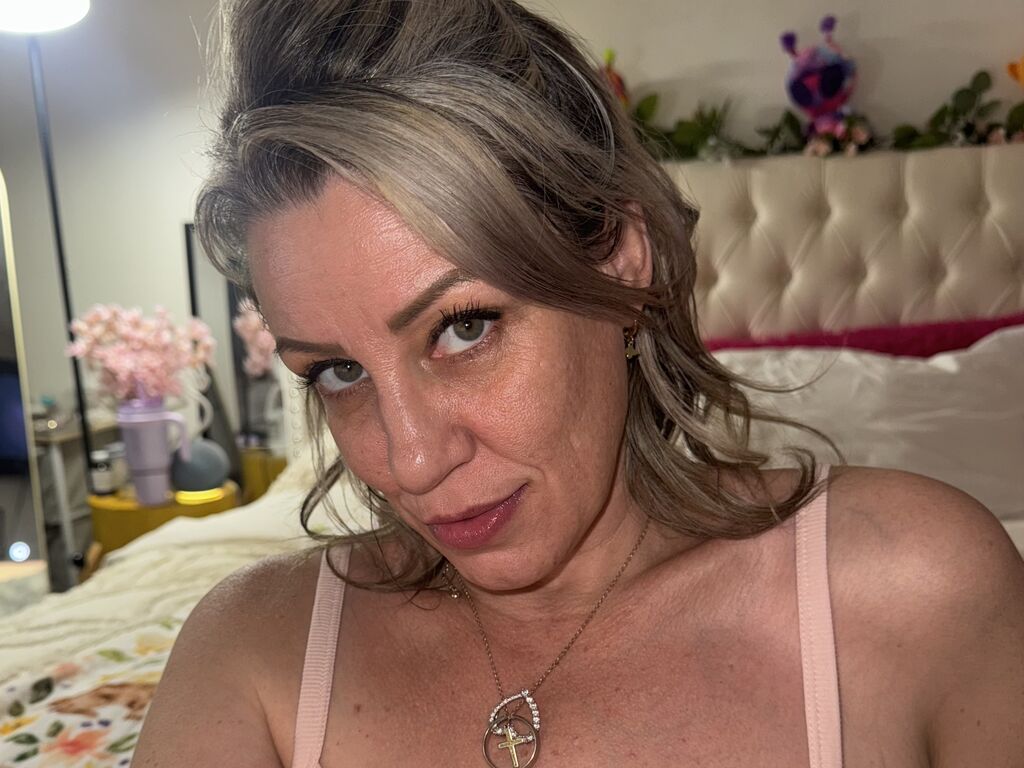 VegasDani Nude