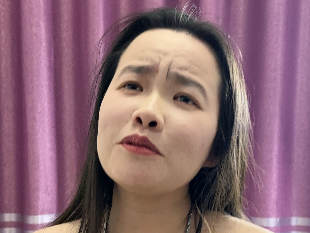 VesperaYang Nude
