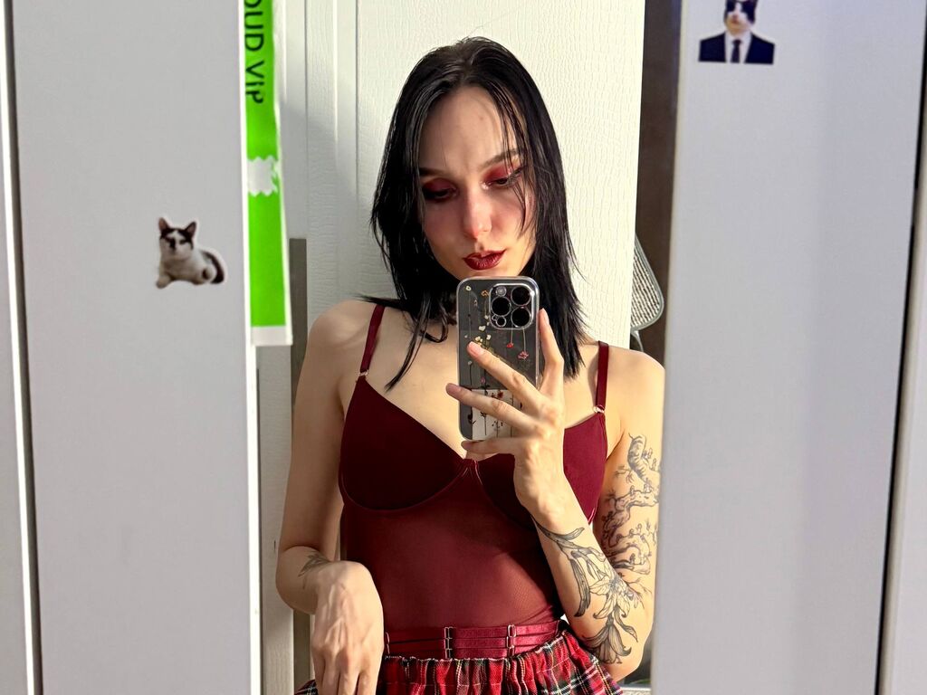 Vincess Nude