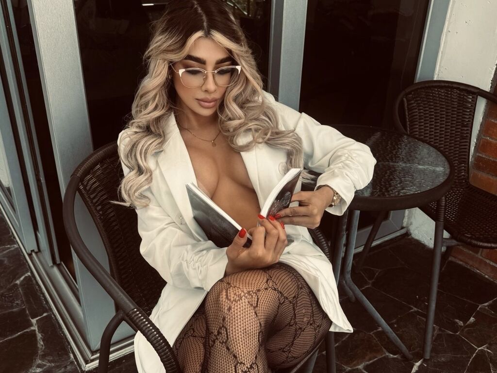 ZoeyVegas Nude